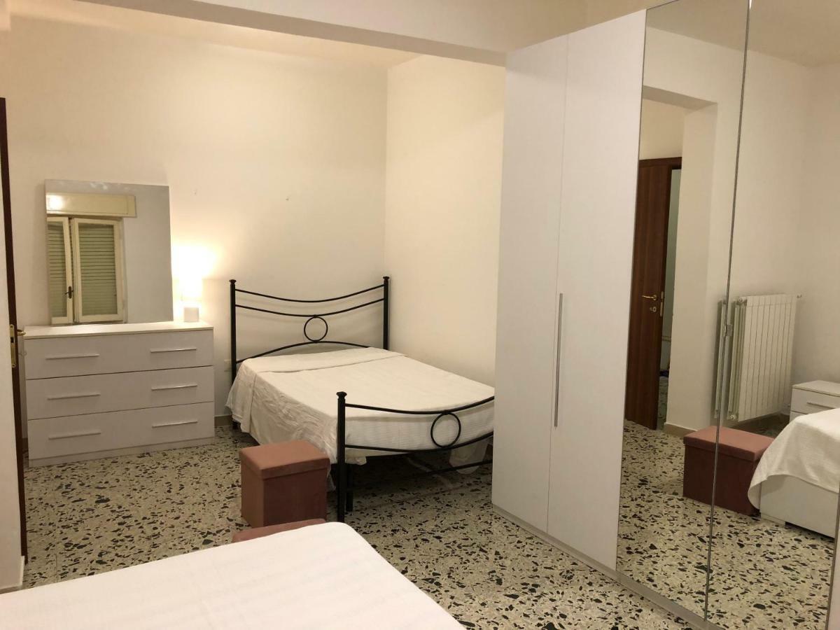 Terni In Centro Apartment Bagian luar foto